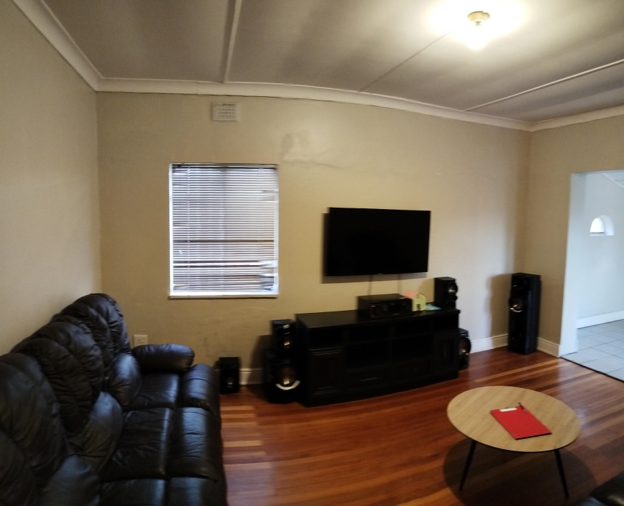 3 Bedroom Property for Sale in Van Riebeeck Hoogte Eastern Cape